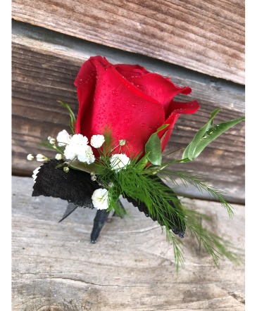 Boutonniere Boutonniere in Oakland, TN | TWIGS-N-THINGS