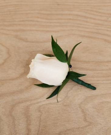 Boutonniere white rose Boutonnieres in Evanston, IL | West End Florist & Garden Center Boutonniere white rose Boutonnieres in Evanston, IL | West End Florist & Garden Center