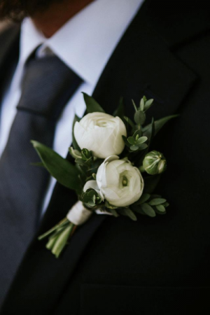 Boutonnières in Oakville, ON | ANN'S FLOWER BOUTIQUE-Wedding & Event Florist Boutonnières in Oakville, ON | ANN'S FLOWER BOUTIQUE-Wedding & Event Florist
