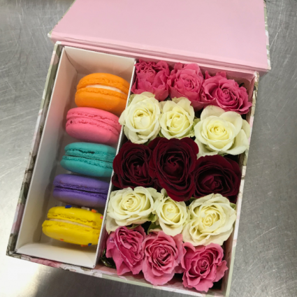 Box of Roses/Macaroons Valentines