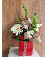 BOXED CHEER CHRISTMAS ARRANGEMENT