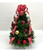 Boxwood Christmas Table Top 