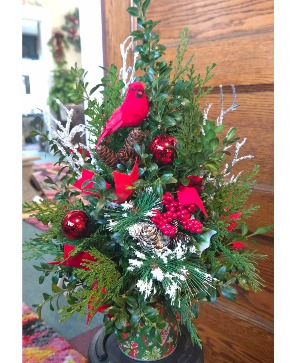 Boxwood tree arrangement 