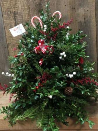 Boxwood Tree Christmas Arrangement 