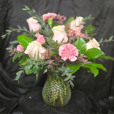 Breast Cancer Awareness  Fresh cut  in Lima, OH | TOWN & COUNTRY FLOWERS