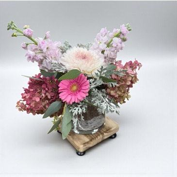 Breast Cancer Awareness   SCF Original - Designed By Kelly in Southbury, CT | SOUTHBURY COUNTRY FLORIST