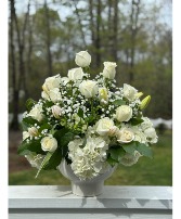 Breath of Clouds Vase Arrangement 