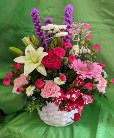 Briarwoods Valentine Basket Valentine's Day in Ballston Spa, NY | Briarwood Flower & Gift Shoppe Briarwoods Valentine Basket Valentine's Day in Ballston Spa, NY | Briarwood Flower & Gift Shoppe