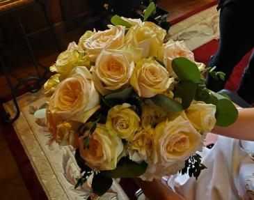 BRIDAL BEAUTY  in Cincinnati, OH | Reading Floral Boutique