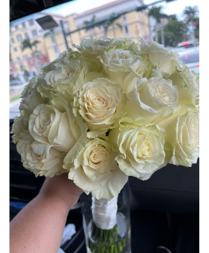 Bridal Bouquet white Roses 