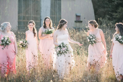 LAURA AND HER BRIDESMAIDS A picture of softness, happiness and gorgeousness