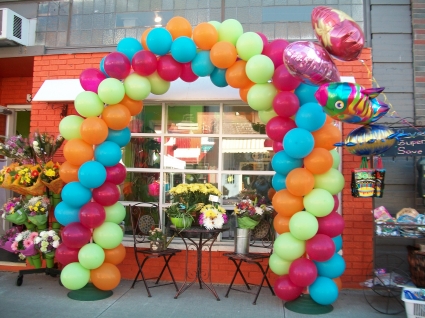 Bright and Bold Arch Balloons