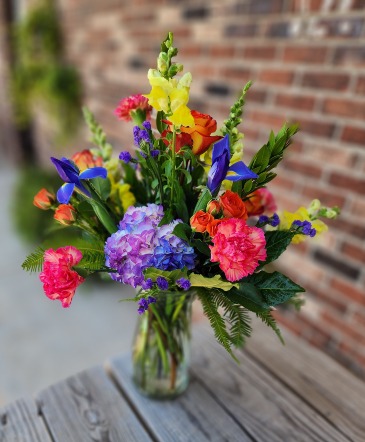 Bright and Bold Arrangement in Bolivar, MO | The Flower Patch & More