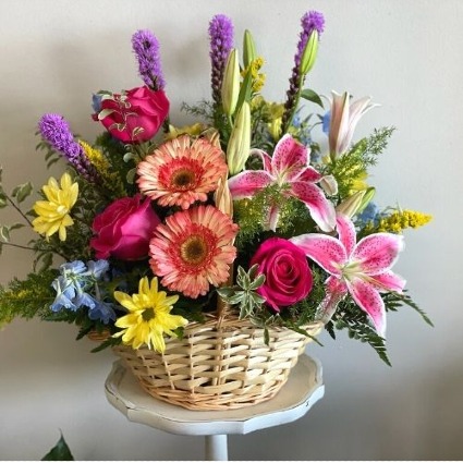 Bright and Cheery Basket 