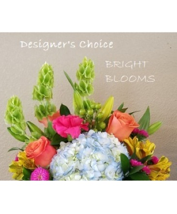 BRIGHT BLOOMS Designer's Choice With Bright Colors in Oxnard, CA | Mom and Pop Flower Shop