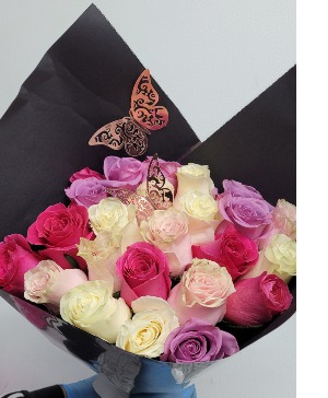 mix pinks, lavender and white roses bouquet  Any occasion 