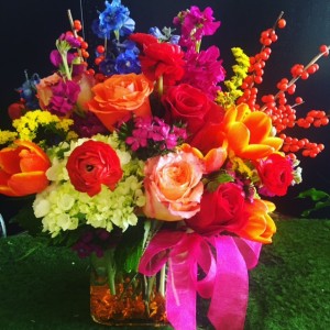 Bright compact cube bouquet