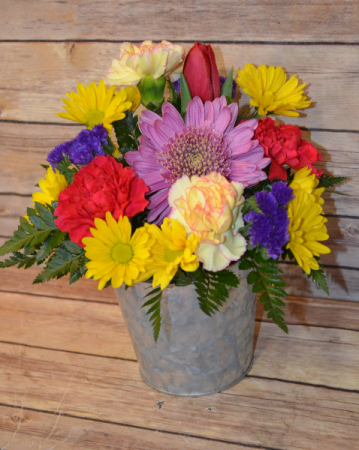 Bright Galvanized Pot Arrangement