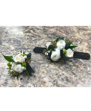Bright & Green Wrist Corsage & Boutonniere Set