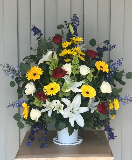 Bright Memories Funeral Arrangement