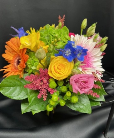 Bright Mix  Hand-Tied Bouquet in Denison, TX | JUDY'S FLOWER SHOPPE Bright Mix  Hand-Tied Bouquet in Denison, TX | JUDY'S FLOWER SHOPPE