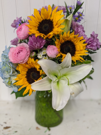 Bright Sunflowers Fresh Arrangements
