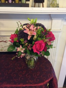 Bright vase arrangement