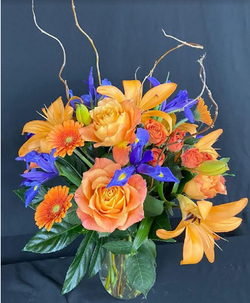 Brilliant Bouquet in Dayton, OH | ED SMITH FLOWERS & GIFTS INC. Brilliant Bouquet in Dayton, OH | ED SMITH FLOWERS & GIFTS INC.
