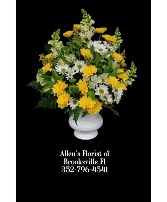 Brilliant Remembrance  Fresh cut flowers