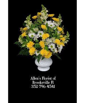 Brilliant Remembrance  Fresh cut flowers