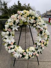 BRILLIANT SYMPATHY WREATH Funeral wreath