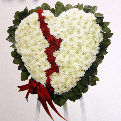 Broken Heart Funeral Wreath in Woodinville, WA - Woodinville Florist®