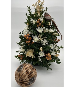 Bronze/Gold Boxwood Tree 