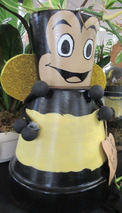 Bumble Bee Planter