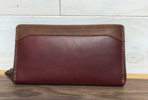 CL190 Leather burgundy wallet