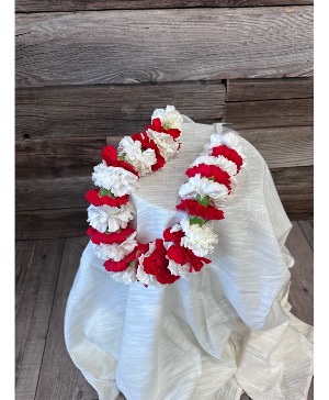 Burning White Graduation Lei