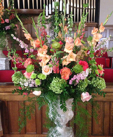 Bursting Pink & Green Table Arrangement in Newark, OH | JOHN EDWARD PRICE FLOWERS & GIFTS