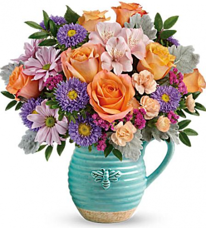 Busy Bee Pitcher