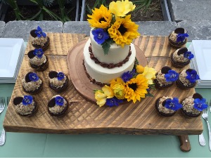 Buttercup Special Floral Cake