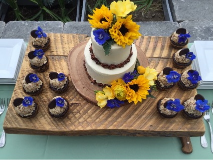 Buttercup Special Floral Cake