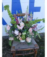 Butterfly  Ceremic with fresh 