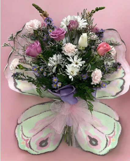 BUTTERFLY FLOWER BOUQUET SOFT  COLORS 