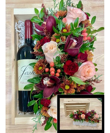 BYOB Centerpiece Holiday Centerpiece in Sutton, MA | POSIES 'N PRESENTS