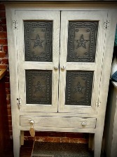 Cabinet with 2 doors (tin insert) & 1 drawer 