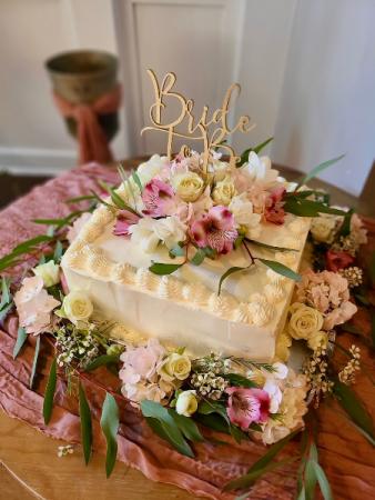 Cake Flowers Party Decor