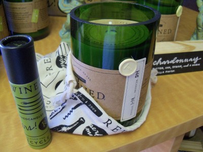 wine scented candles in recycled wine bottles 