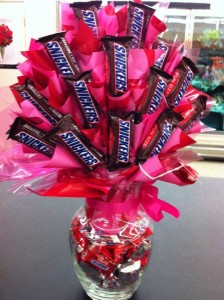 Candy Bar Arrangement Also available in blue for a man