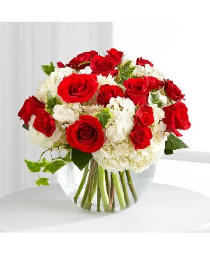 Canyon Road Christmas Bouquet 