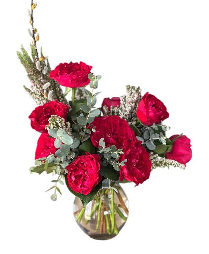 Captivating roses Vase arrangement