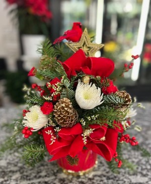 Cardinal Christmas Tree 